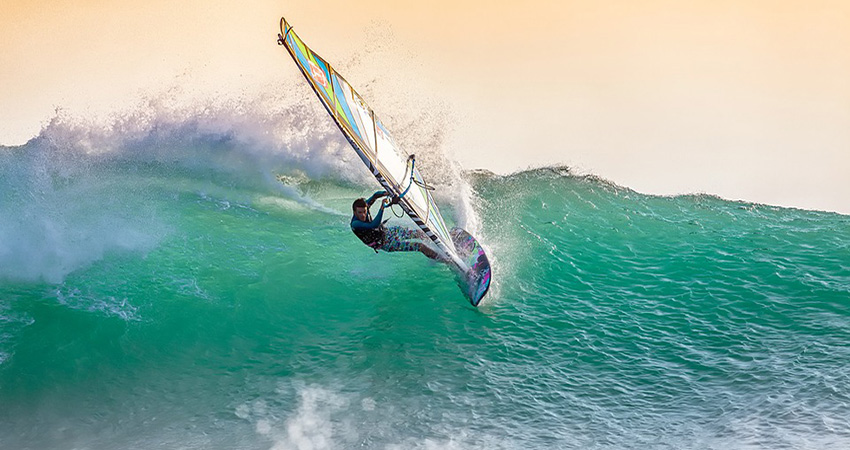 Delaware beach activities -Windsurfing